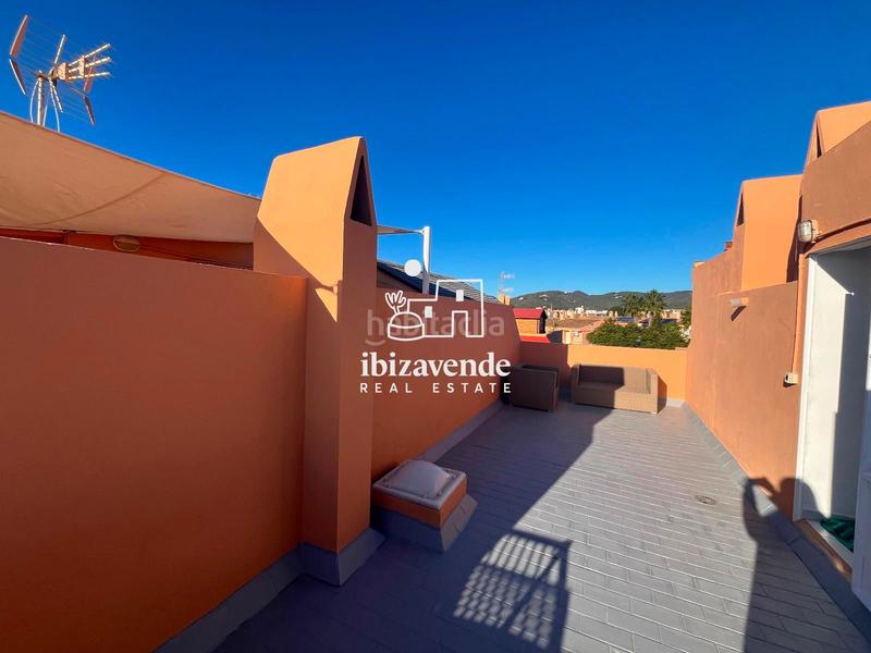 Foto 05c8f340-e0d0-4835-9e6f-ce22bb4512e3. Alquiler casa adosada encantadora casa adosada en sant jordi. en Sant Josep de sa Talaia