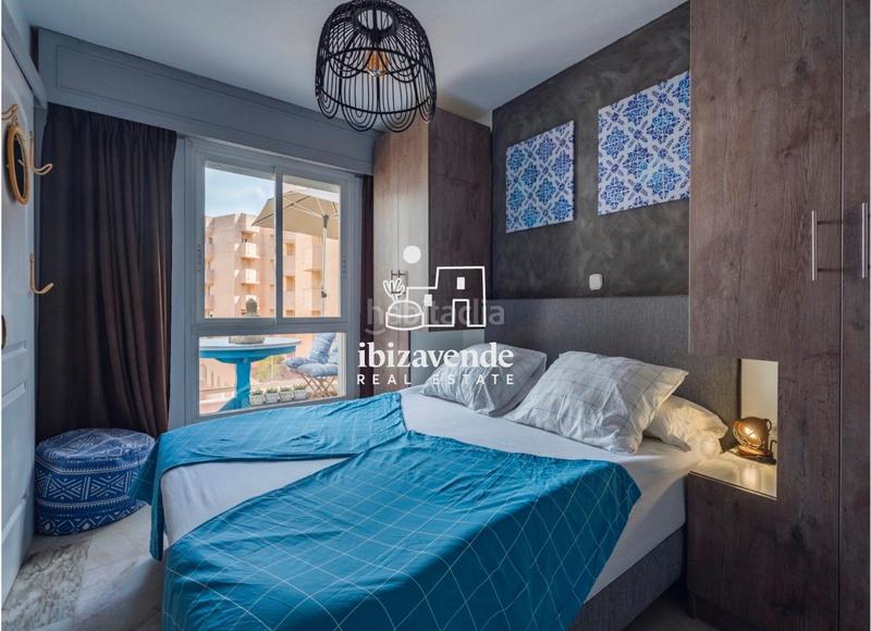 Foto b2a70b79-1338-479e-b1e5-6a1f111ecf46. Miete zweistöckige wohnung mit heizung pool in Marina Botafoc-Talamanca Ibiza
