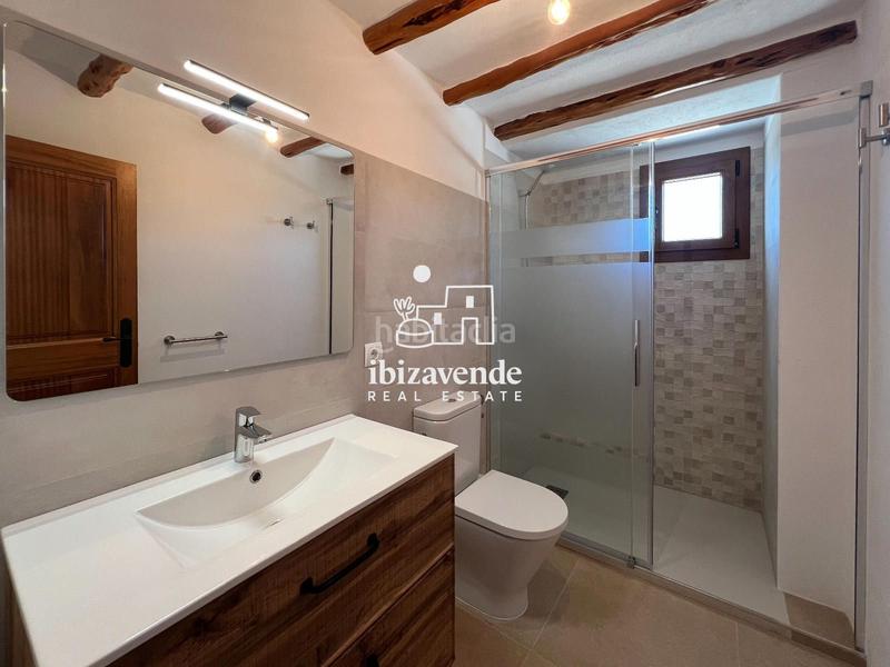 Foto 207ced66-d5eb-46c6-9ff4-6ad070594fe0. Rent house with heating parking in Sant Carles Santa Eulària