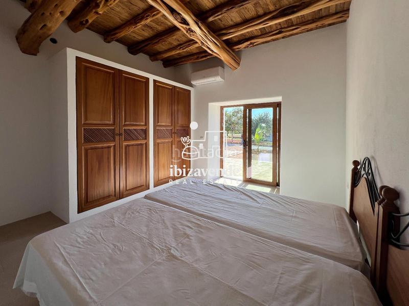 Foto dfc58e24-6ef9-4bdc-ae0f-bca6ca199d49. Rent house with heating parking in Sant Carles Santa Eulària