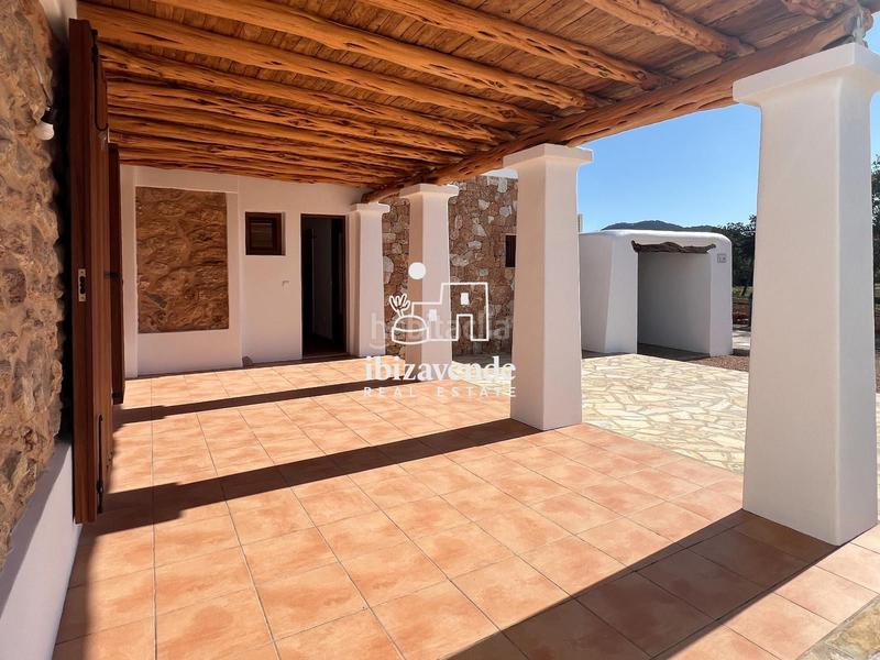 Foto e78b23bb-d20f-48ce-a05b-19597ef14f13. Rent house with heating parking in Sant Carles Santa Eulària