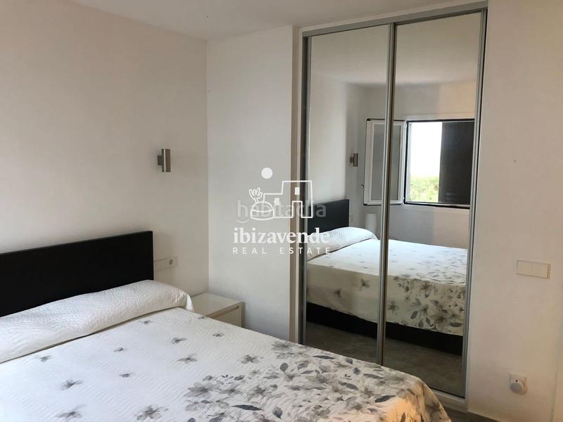 Foto 84fa556f-eb92-41ac-9a6d-77364559d1fe. Location appartement avec piscine dans Santa Eulària des riu Santa Eulària