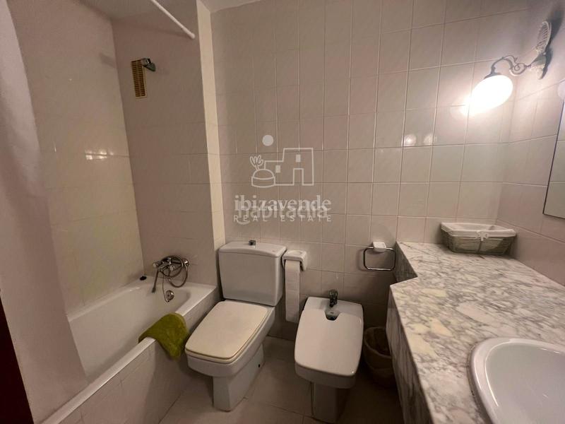 Foto 944d1355-bd24-415f-aa3c-fed0b2d3e11d. Location appartement avec chauffage parking dans S´Eixample-Can Misses Ibiza