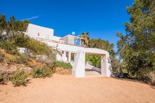 Affitto Casa in Cala Vedella-Cala Tarida. Casa cerca de cala tarida para verano