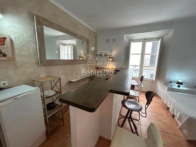 Foto cd477c75-f6f9-4a08-a14c-32f49b8bd541. Rent flat in Dalt Vila-La Marina Ibiza
