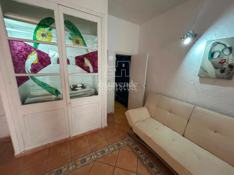 Foto eb5a7081-6536-4735-b7dc-e68f3206c3a3. Rent flat in Dalt Vila-La Marina Ibiza