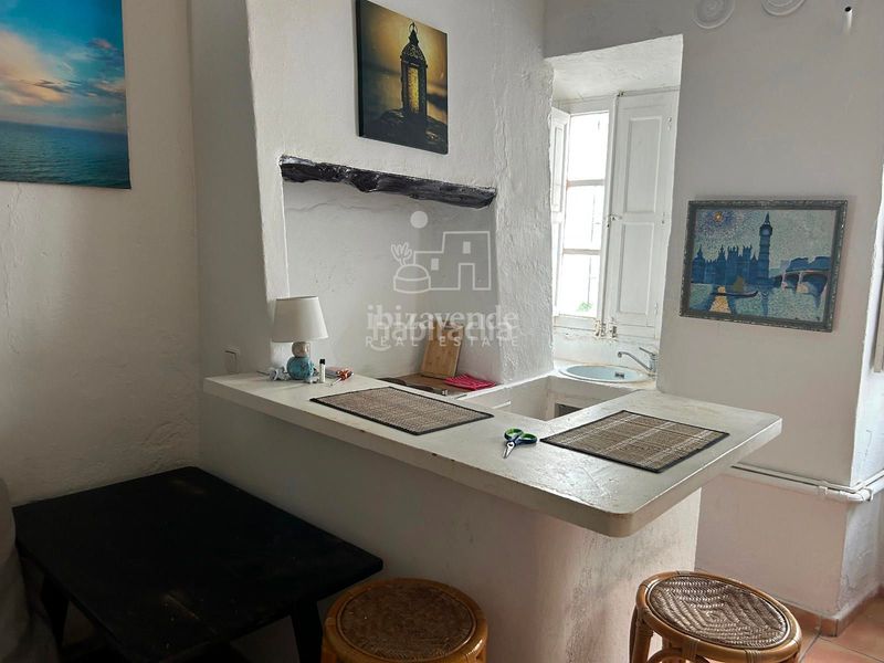 Foto 0d29a14d-7978-4fdd-be8e-7410de00cf2d. Lloguer pis a Dalt Vila-La Marina Ibiza