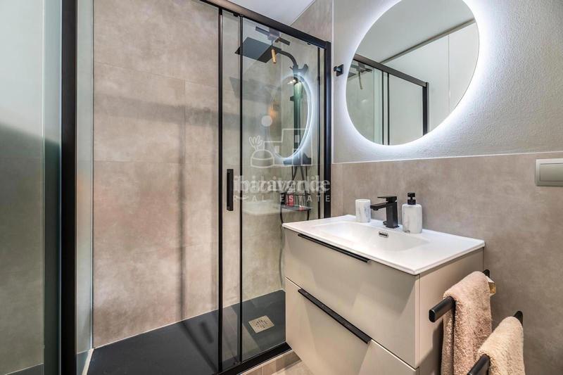 Foto 26eaaa79-d083-425d-9819-3998d3d7d74b. Appartamento con riscaldamento in S´Eixample-Can Misses Ibiza