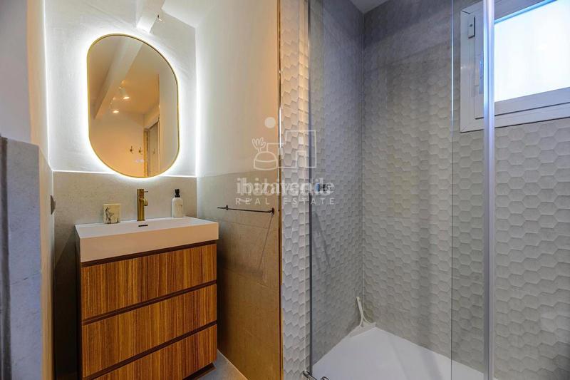 Foto 07d693c8-e070-4eb4-ba7d-26c7e99ce507. Attico con riscaldamento in Dalt Vila-La Marina Ibiza