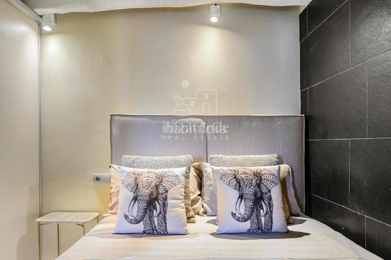 Foto 851ef1d0-81cf-459a-ab9b-c41784e99971. Attico con riscaldamento in Dalt Vila-La Marina Ibiza