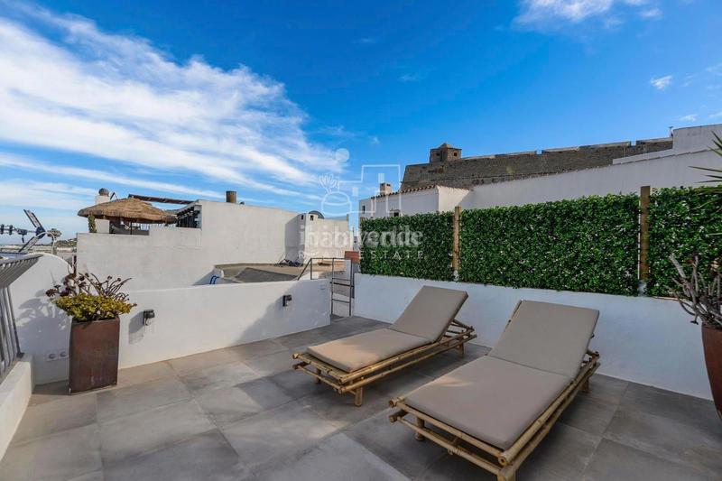 Foto 8a77b4cb-2eea-4290-9d5b-93ecbb876781. Attico con riscaldamento in Dalt Vila-La Marina Ibiza