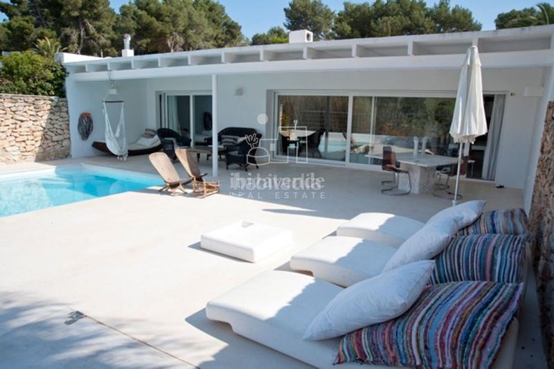 Foto 7945abee-aac7-451e-aab0-a4f780b2b478. Alquiler casa Roca Llisa, preciosa casa con piscina privada en el golf, anual menos agosto. en Santa Eulària