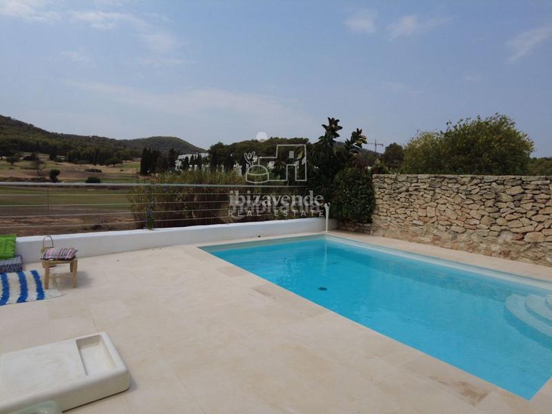 Foto fa450898-cda0-486c-a9ae-b4751218434c. Alquiler casa Roca Llisa, preciosa casa con piscina privada en el golf, anual menos agosto. en Santa Eulària