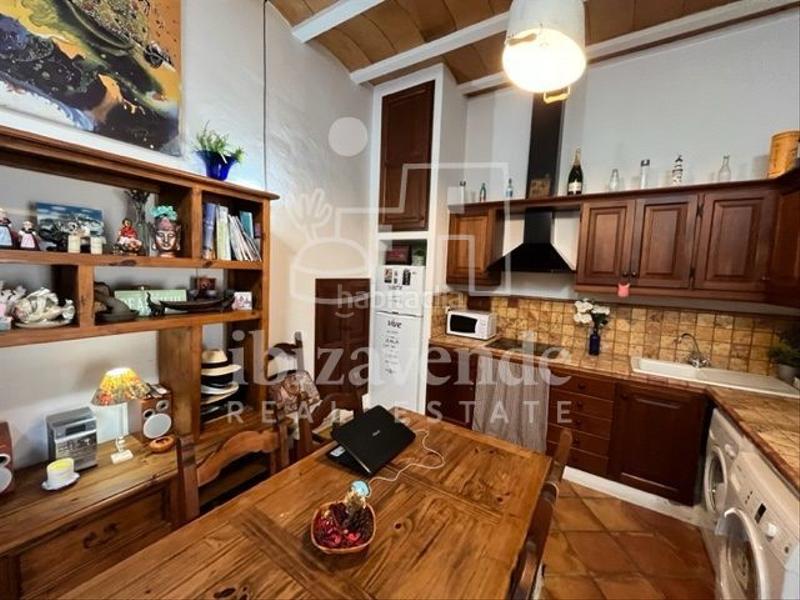Foto a6d38da5-b63b-4576-81fc-9a2b0b6739c9. Location duplex dans Dalt Vila-La Marina Ibiza