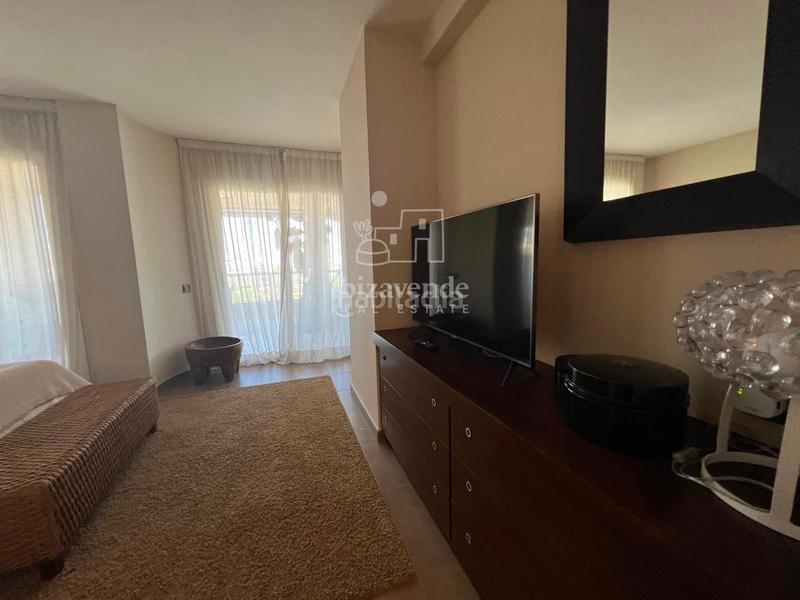 Foto 10e2d277-f47f-4bb7-911a-f457d759d099. Piso impresionante piso en botafoc en Marina Botafoc-Talamanca Ibiza