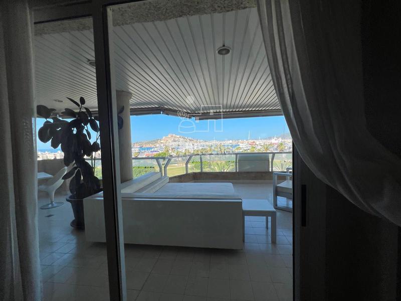 Foto 89d55ed8-4884-44a4-84b5-61e83ff046a3. Piso impresionante piso en botafoc en Marina Botafoc-Talamanca Ibiza