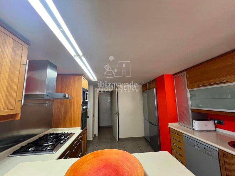 Foto d0877b6d-cc6a-42ec-bed6-7c93beb7f7ae. Piso impresionante piso en botafoc en Marina Botafoc-Talamanca Ibiza