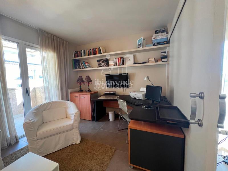 Foto e55f0956-6aee-447b-a74b-eefb0565a944. Piso impresionante piso en botafoc en Marina Botafoc-Talamanca Ibiza