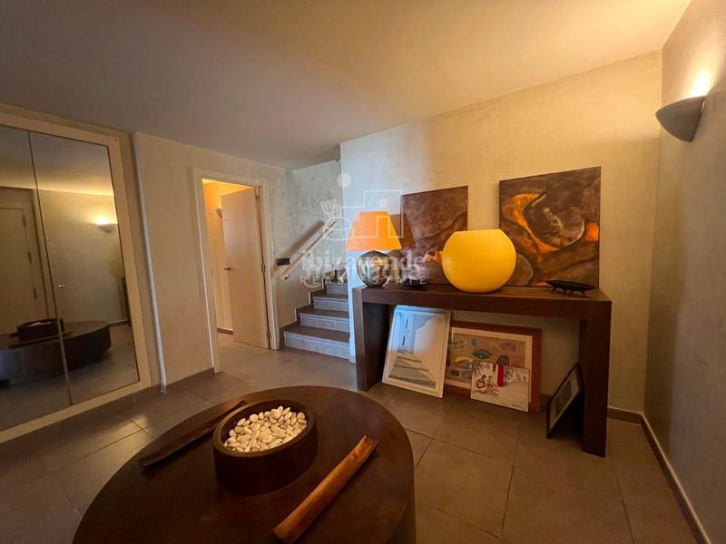 Foto f5cd4844-f2eb-4290-b7e1-95af599d7a3f. Piso impresionante piso en botafoc en Marina Botafoc-Talamanca Ibiza