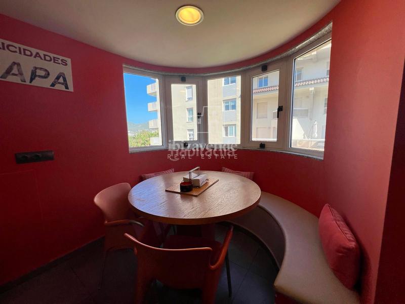 Foto f64d7619-cd5b-45e0-b235-07b04c5b8160. Piso impresionante piso en botafoc en Marina Botafoc-Talamanca Ibiza