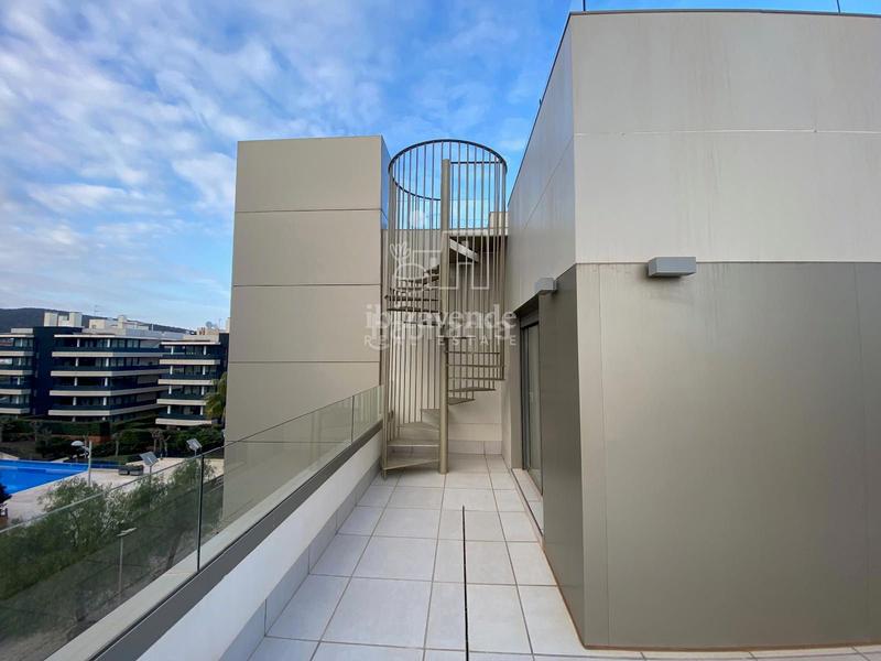 Foto 52a82a2c-aa4e-402a-b410-9a3ce75ac136. Affitto appartamento con riscaldamento parcheggio piscina in Ibiza