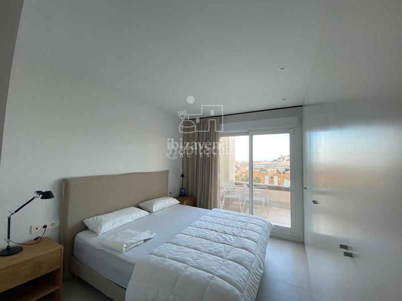 Foto e7317b8d-b40a-4b65-aa9e-4126c7470fc8. Location appartement avec chauffage parking piscine dans Ibiza