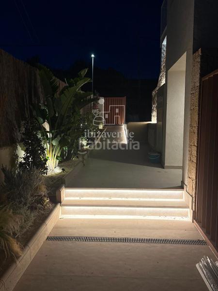 Foto 7684ec6d-cf20-4db5-8918-010773d97a76. Piso exclusiva promoción de obra nueva a 50 metros del mar en caló des moro. en Sant Antoni de Portmany