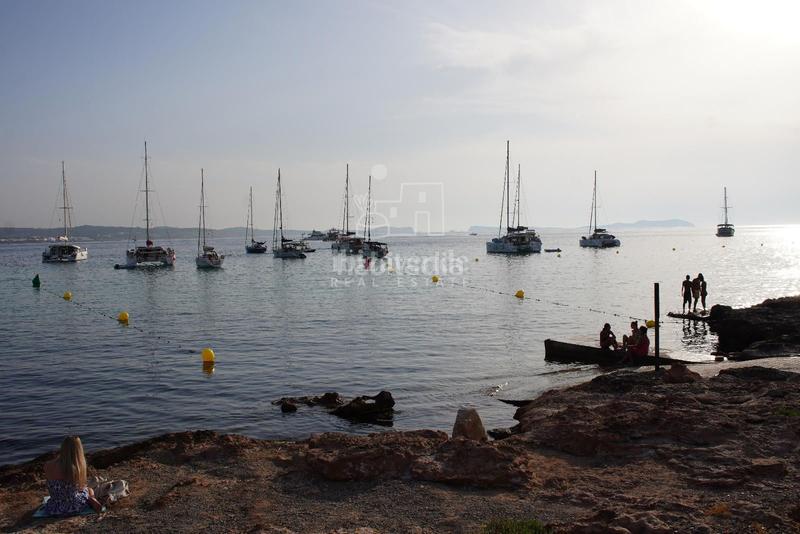 Foto 81acee87-c1dc-47df-b969-f2a361730147. Piso exclusiva promoción de obra nueva a 50 metros del mar en caló des moro. en Sant Antoni de Portmany