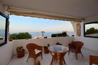 Miete Etagenwohnung  De jose luis graset. Fantástico piso en roca llisa con espectaculares vistas al mar a