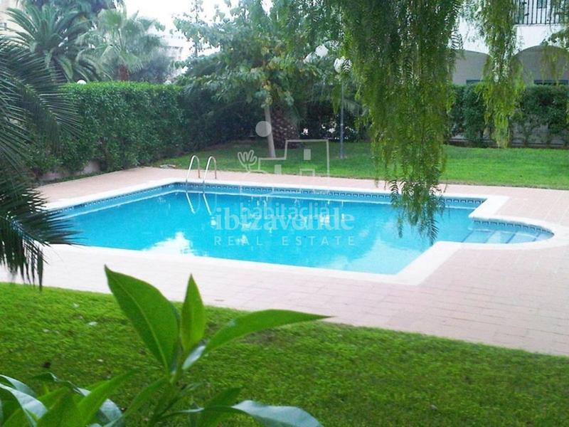 Foto 39e5a57d-72fa-4775-835e-5f2cd9365eee. Lloguer pis amb calefacció aparcament piscina a Marina Botafoc-Talamanca Ibiza