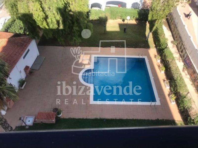 Foto 8f72d4a5-9d6d-4ccf-8025-396e240fdedf. Lloguer pis amb calefacció aparcament piscina a Marina Botafoc-Talamanca Ibiza