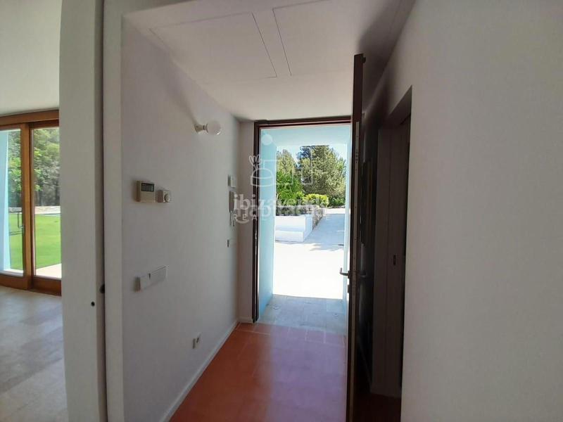 Foto 2354ccfd-c58d-4d11-a945-595fa372b532. Xalet amb calefacció aparcament piscina a Santa Gertrudis Santa Eulària