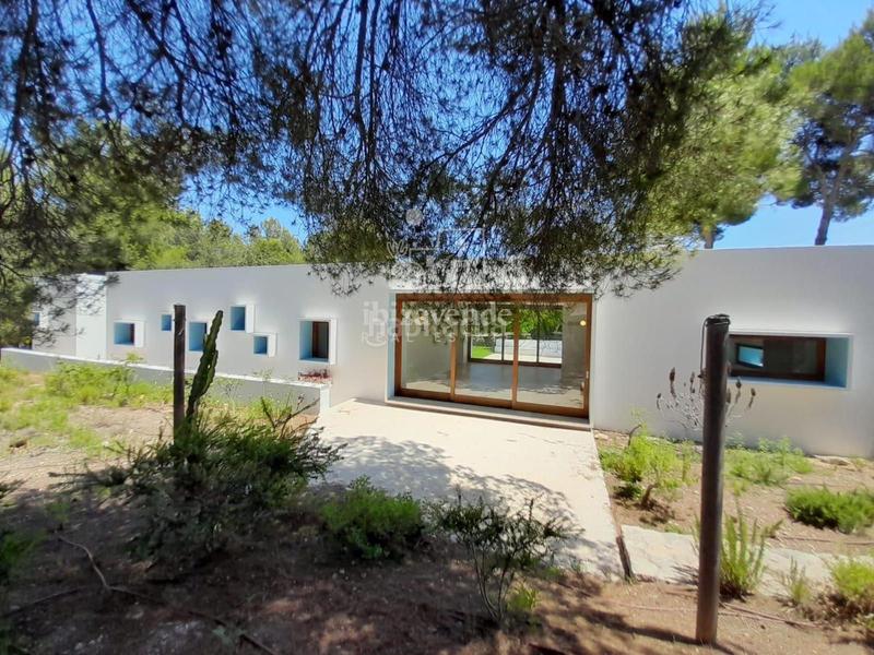 Foto 5cc62c90-ce06-498c-92f4-a16db1e9ba6f. Xalet amb calefacció aparcament piscina a Santa Gertrudis Santa Eulària