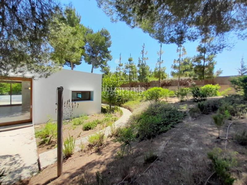 Foto f6262850-075b-4b38-8735-9b67994f241a. Xalet amb calefacció aparcament piscina a Santa Gertrudis Santa Eulària