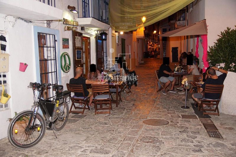 Foto 3f89e51b-4b64-4c39-a0c1-a7f5113c280e. Affitto edificio in Dalt Vila-La Marina Ibiza