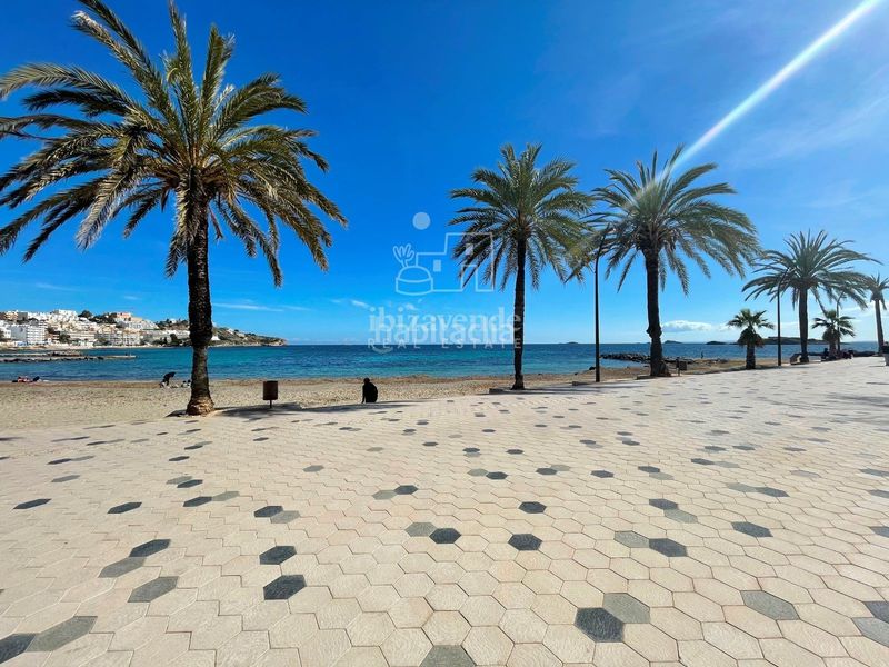 Foto 823bf533-7e67-450e-88b6-66eab59e4b5b. Rent flat with heating pool in Ses Figueretes - Platja d'en Bossa - Cas Serres Ibiza