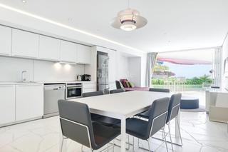 Pis  Paseo de juan carlos i. Exclusivo apartamento en las boas