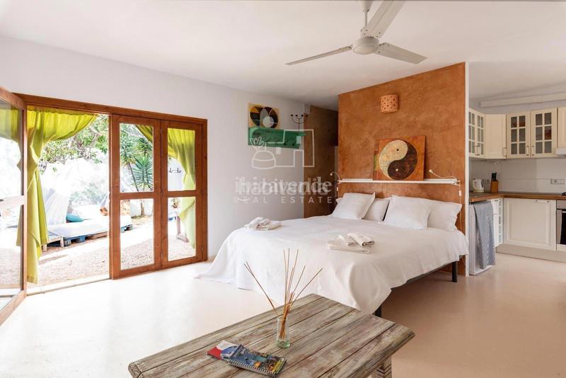 Foto 0abaefa7-744c-4f4b-9575-859cb05922d5. Alquiler piso acogedor estudio en san vicente para invierno en Sant Joan de Labritja