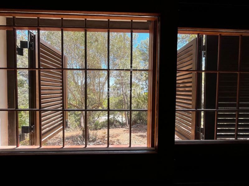 Foto 6f1e9e26-5b8c-42a4-b484-ba15f601a131. Alquiler casa casita con vistas panorámicas al mar y total privacidad en Es Cubells en Sant Josep de sa Talaia