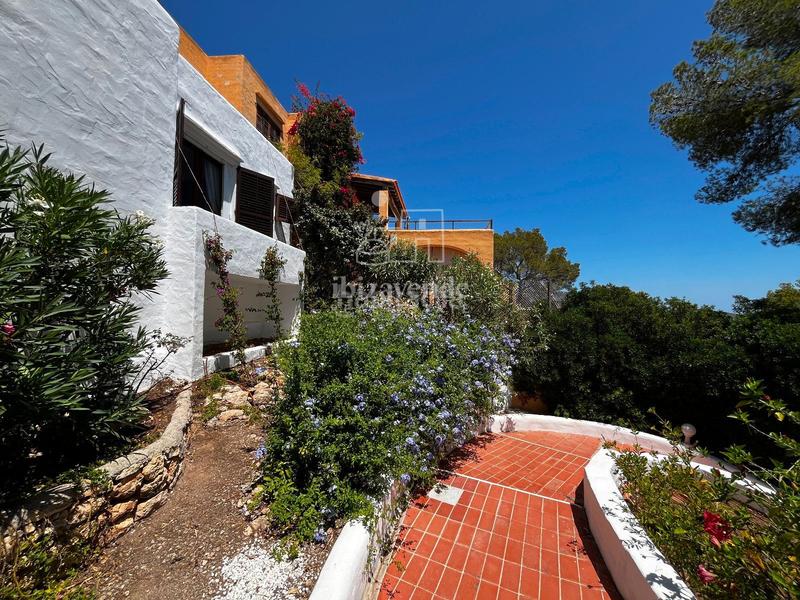Foto 86b80571-25fd-4763-8028-1392918c3a18. Alquiler chalet casa con vistas panorámicas y piscina en Es Cubells en Sant Josep de sa Talaia