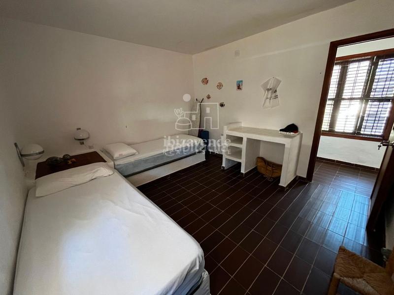 Foto f23a00fc-c6d2-4574-b518-96c145476210. Alquiler chalet casa con vistas panorámicas y piscina en Es Cubells en Sant Josep de sa Talaia