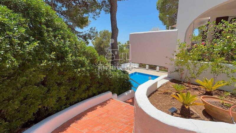 Foto fe0cdc81-7be5-4f08-addd-9c13fd832e80. Alquiler chalet casa con vistas panorámicas y piscina en Es Cubells en Sant Josep de sa Talaia