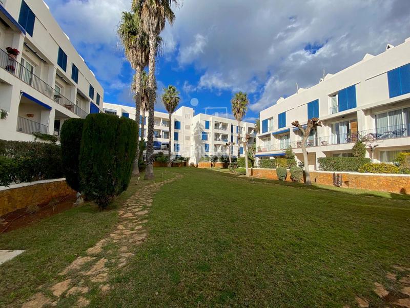 Foto 11b3ff69-2121-4022-ab9c-47cff66cb69e. Alquiler piso triplex con vistas al mar en santa eulalia en Santa Eulària