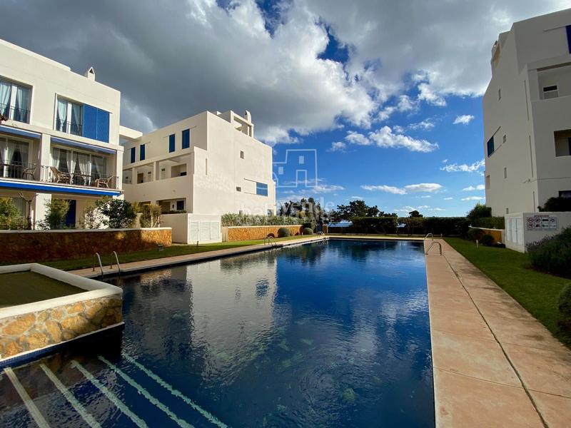 Foto c4c1fce1-7f57-4e42-813a-6047bebbcdc4. Location appartement avec chauffage parking piscine dans Santa Eulària