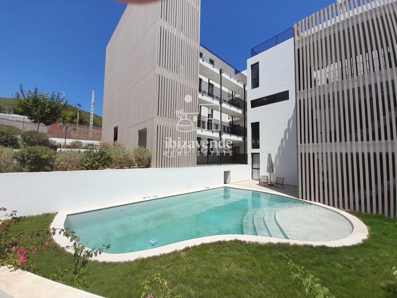 Foto bf9cfb35-0623-49e5-9a0d-69372bd79766. Pis amb calefacció piscina a Santa Eulària des riu Santa Eulària