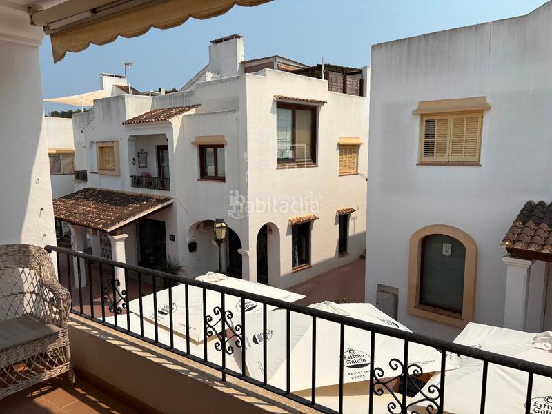 Foto bd5cd686-0766-414a-acf9-204f2a2cfc04. Alquiler dúplex  con gran solárium en centro Sant Carles en Santa Eulària