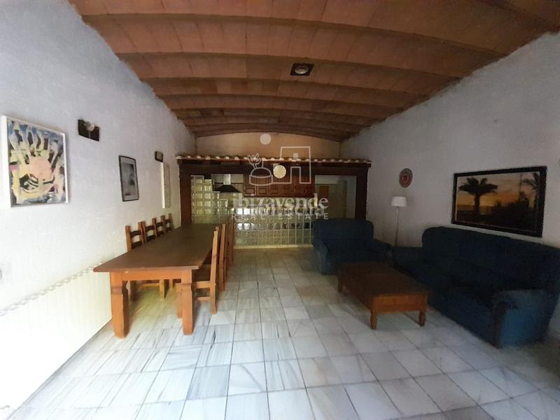 Foto 0384c2b4-1b98-456e-aeea-ff5057266f05. Chalet mit parking pool in Santa Eulària des riu Santa Eulària