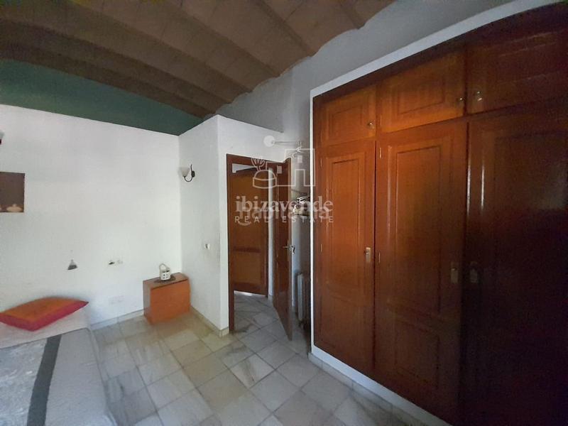 Foto 1c9f409c-3d21-43ce-a5e9-6a02907aa5a0. Chalet mit parking pool in Santa Eulària des riu Santa Eulària