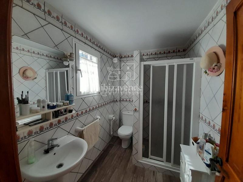 Foto 25152cd6-fe90-423b-902e-9b809189d072. Chalet mit parking pool in Santa Eulària des riu Santa Eulària