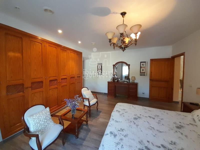 Foto 55708cea-1b15-46bd-ab1e-2737dcbaa141. Chalet mit parking pool in Santa Eulària des riu Santa Eulària